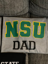 Cargar imagen en el visor de la galería, Collegiate Tee