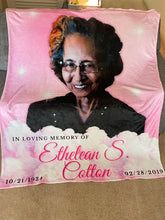 Cargar imagen en el visor de la galería, Custom Blanket