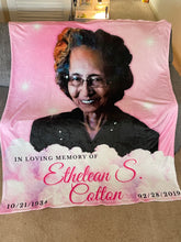Cargar imagen en el visor de la galería, Custom Blanket